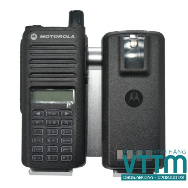 Bộ Đàm Cầm Tay Motorola XiR C2660 Kỹ Thuật Số Chính Hãng
